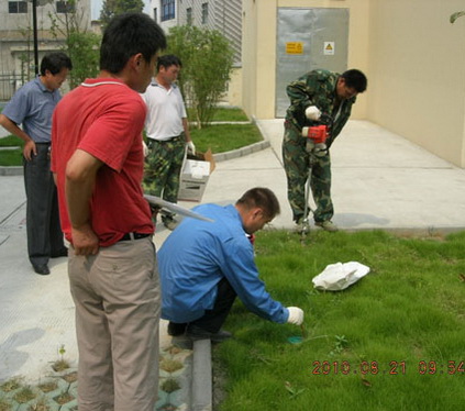 С�^(q��)��ρ����